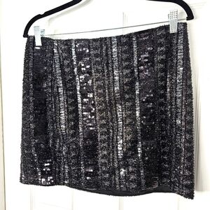 EXPRESS Black Grey Sequined Mini Statement Skirts Size 10 Gently Worn